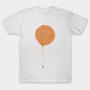 Warm Stroopwafel with dripping syrup T-Shirt